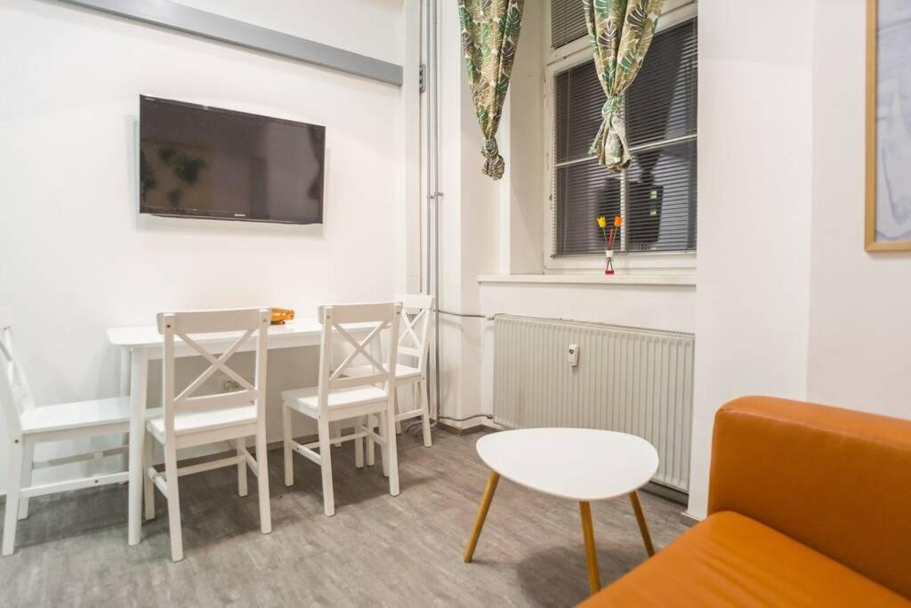 Apartma N'Poznam Tobacna Ljubljana Dış mekan fotoğraf