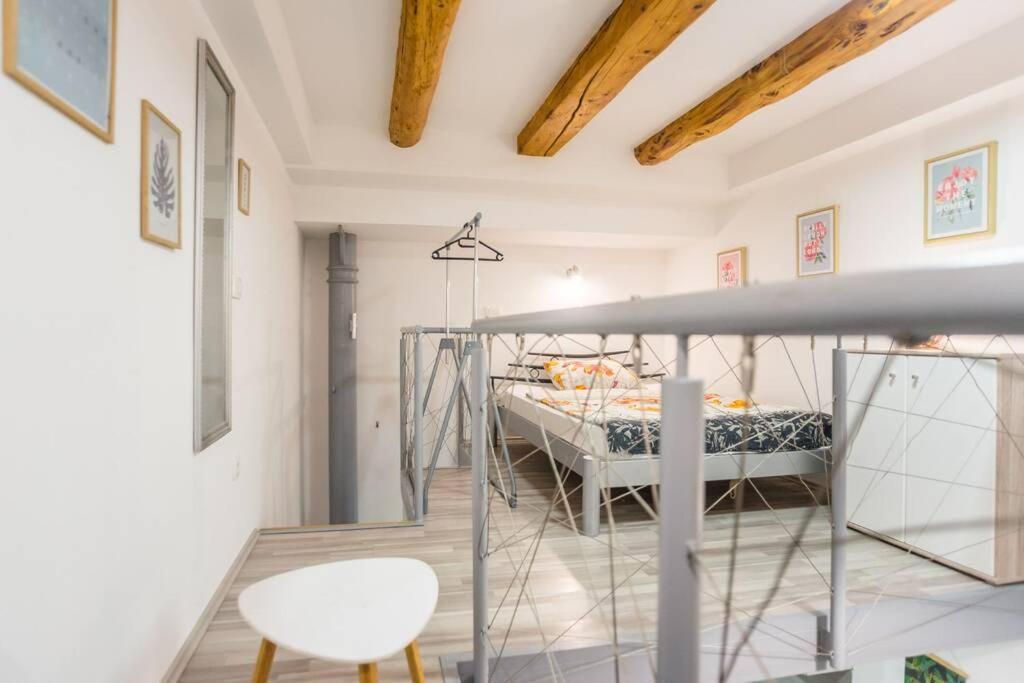 Apartma N'Poznam Tobacna Ljubljana Dış mekan fotoğraf